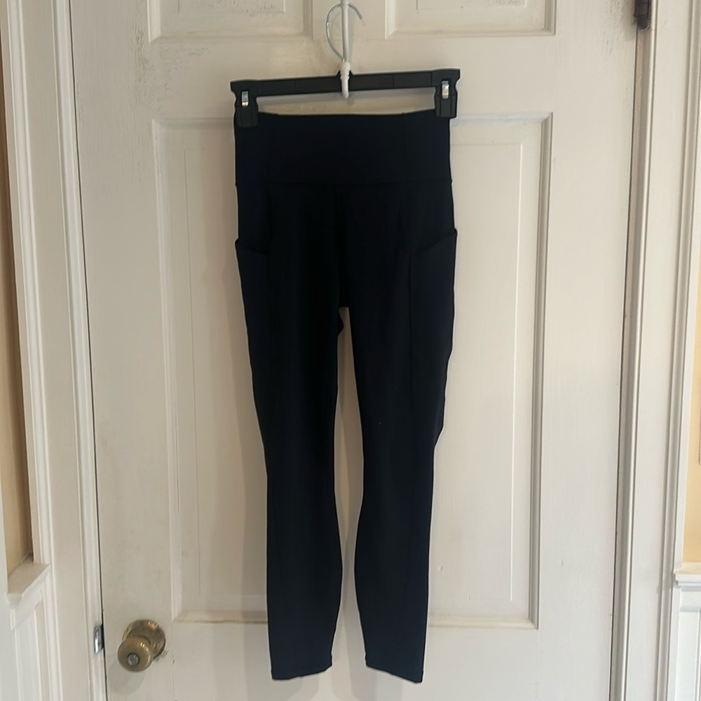 Fabletics Oasis PureLuxe High-Waisted 7/8 Legging
